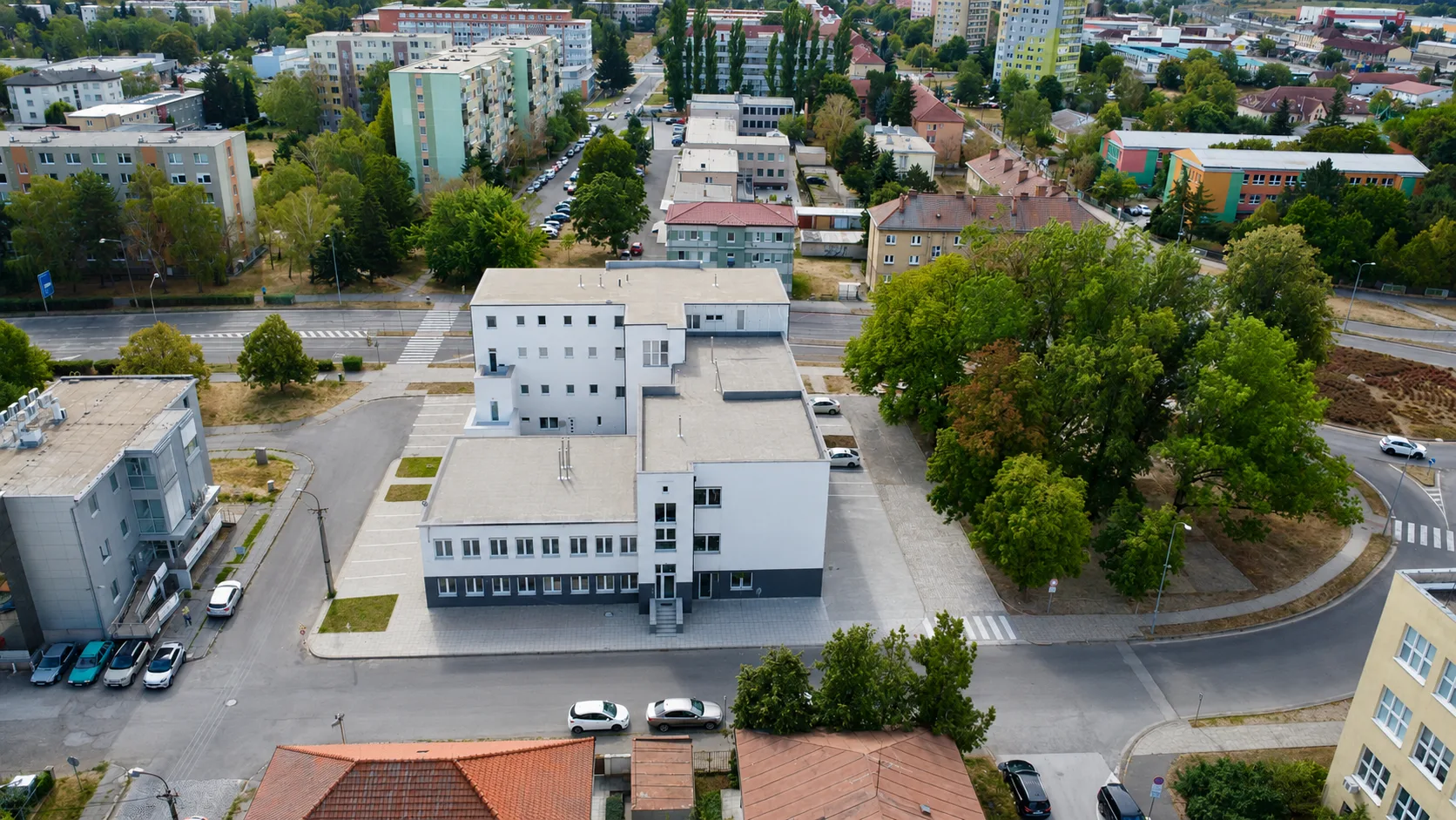 Loft Park Levice — exteriér budovy