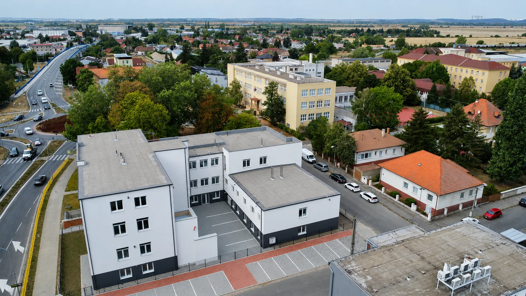 Loft Park Levice — exteriér budovy