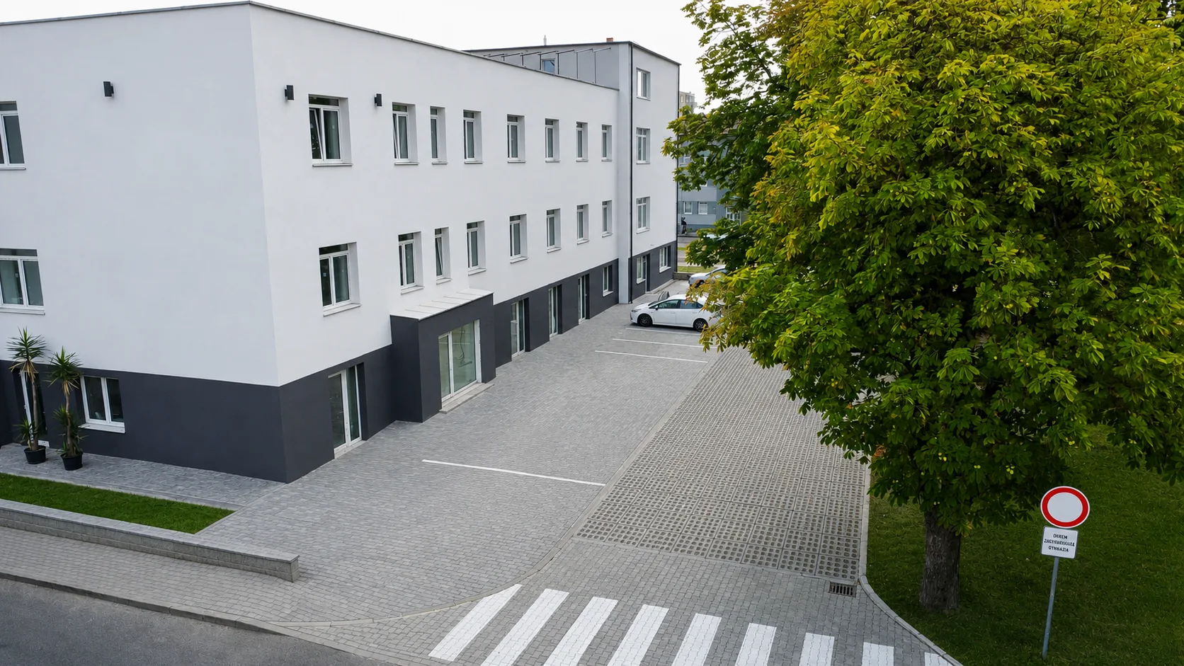 Loft Park Levice — exteriér budovy