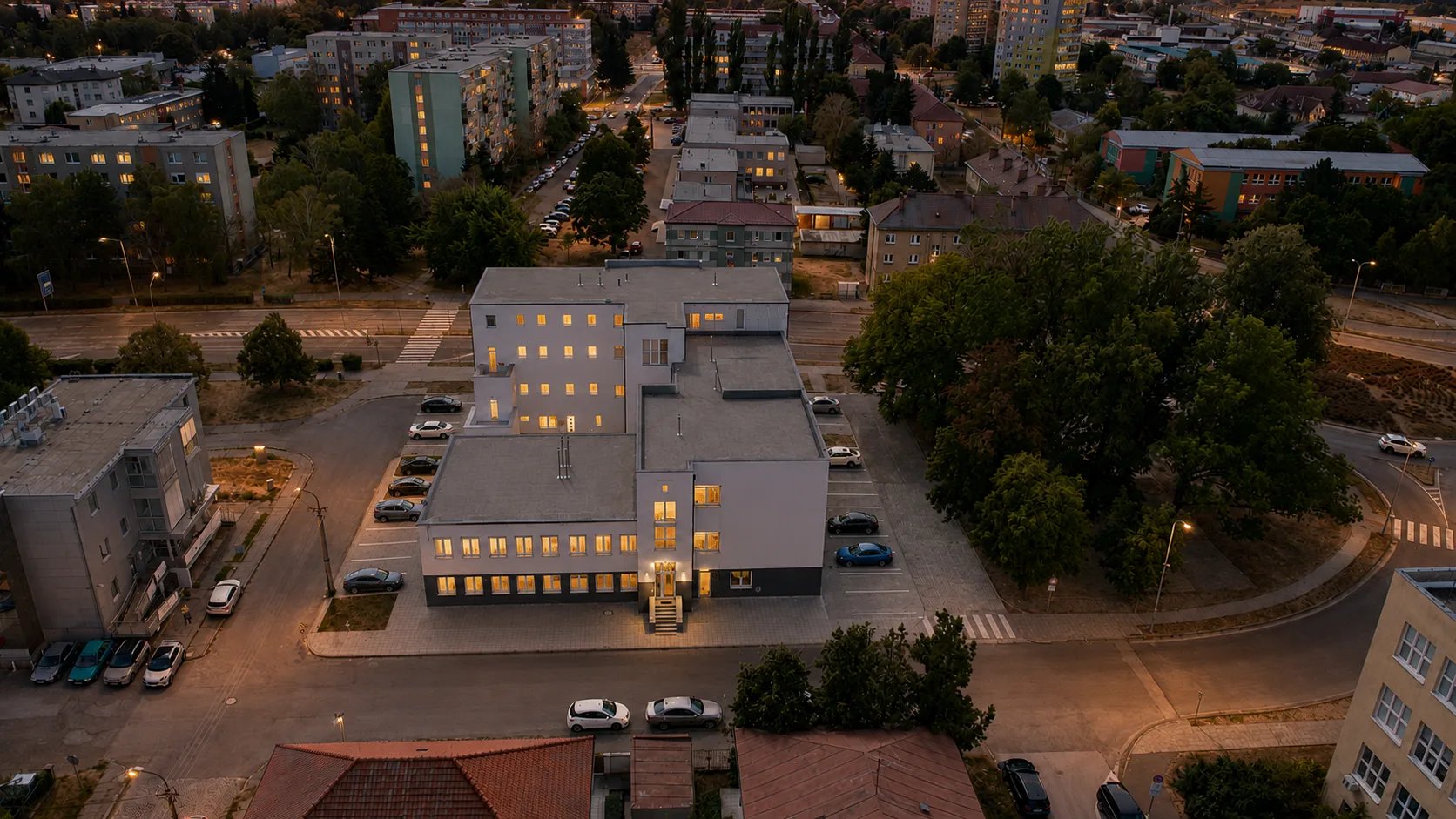 Loft Park Levice — exteriér budovy